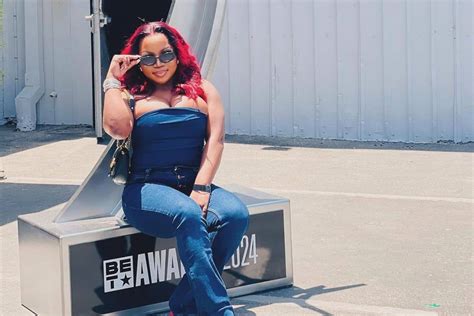 Makhadzi wins Best New International Act on her birthday at BET .
